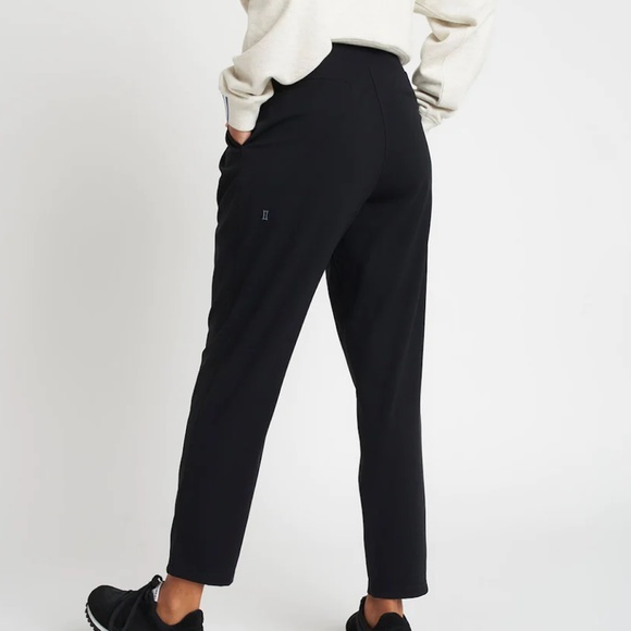 Kit & Ace Playful Pants - Picture 2 of 5